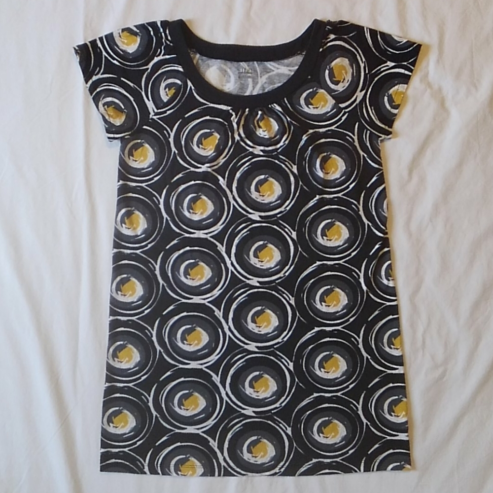 a.n.a. Black Colored Circles Short Sleeve Tunic M